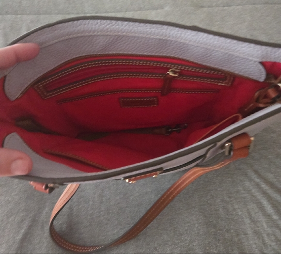 Dooney & Bourke Light Gray Leather Shoulder Bag - Picture 2 of 3